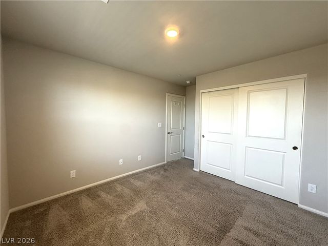 522 Spy Rock Avenue, Henderson, NV 89044
