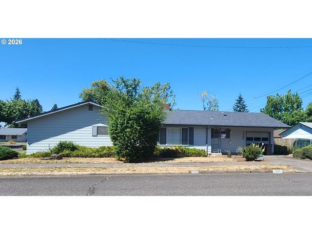 2495 TAYLOR St, Eugene, OR 97405