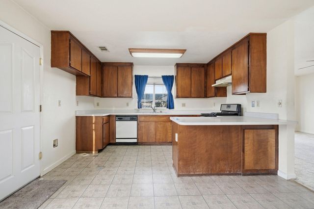 3130 Driftstone Drive, Anderson, CA 96007