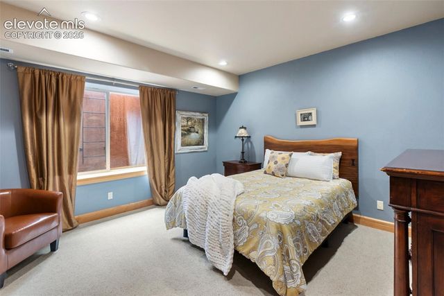 1121 W Bowman Avenue, Woodland Park, CO 80863
