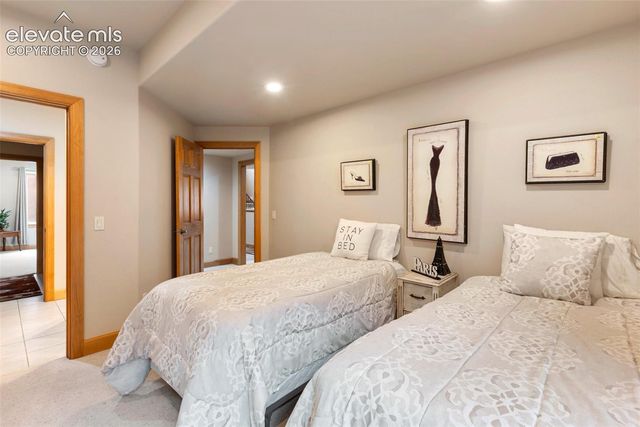 1121 W Bowman Avenue, Woodland Park, CO 80863