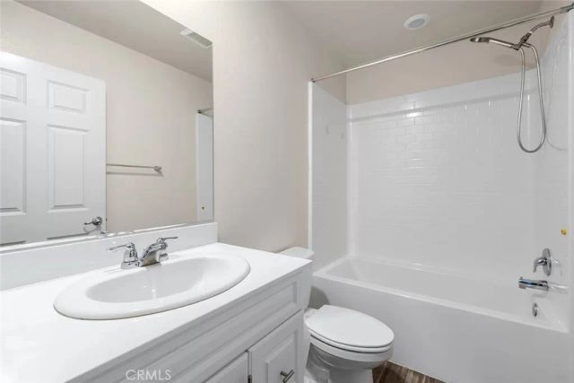 14700 Sherman, Van Nuys, CA 91405