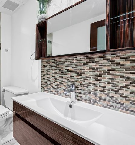 100 Ledgewood Dr 319, Stoneham, MA 02180