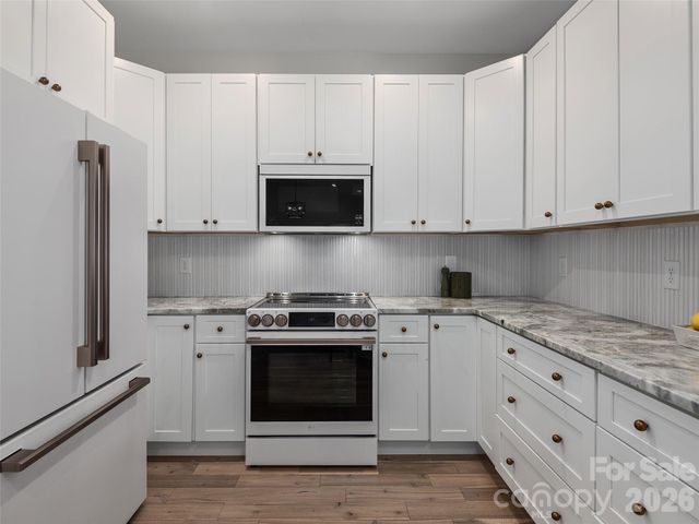 508 Pinchot Drive, Asheville, NC 28803