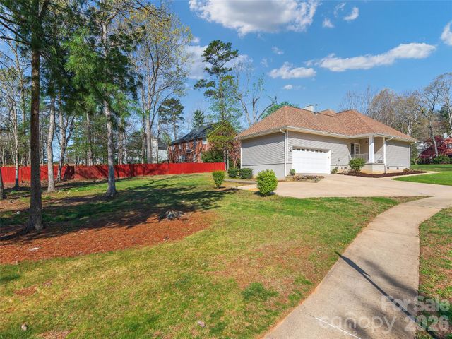 508 Pinchot Drive, Asheville, NC 28803
