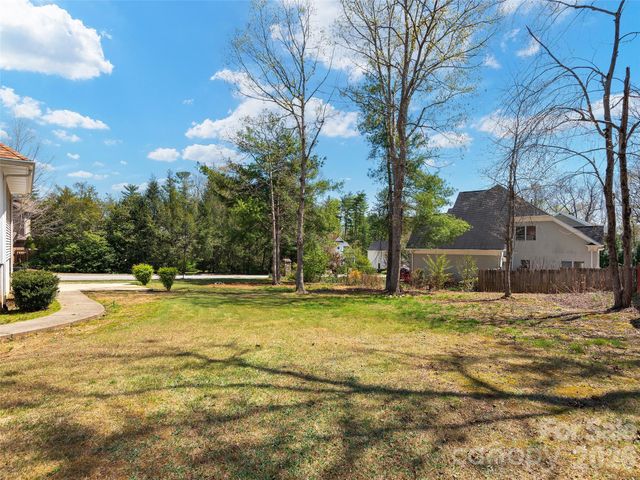 508 Pinchot Drive, Asheville, NC 28803