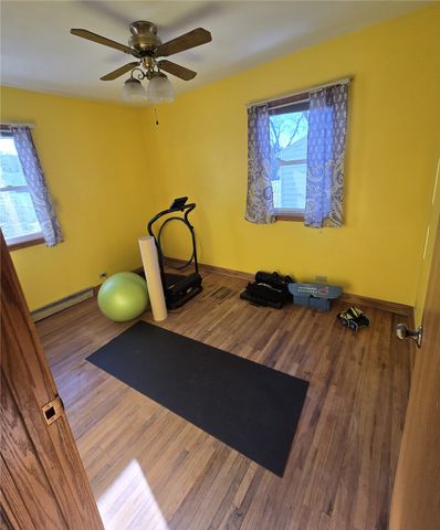 1639 Miami Drive NE, Cedar Rapids, IA 52402