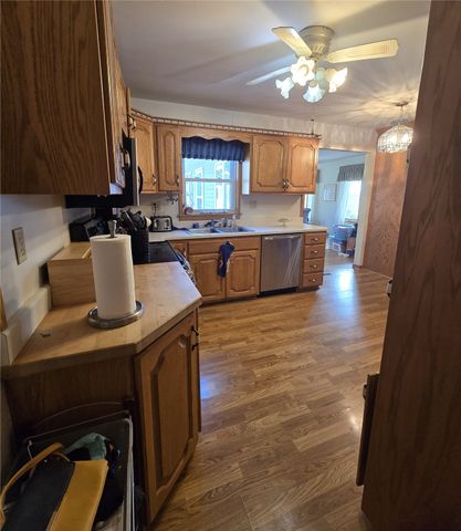 1639 Miami Drive NE, Cedar Rapids, IA 52402