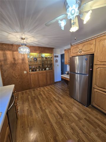 1639 Miami Drive NE, Cedar Rapids, IA 52402