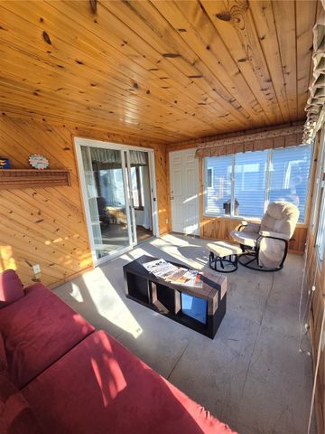 1639 Miami Drive NE, Cedar Rapids, IA 52402