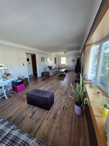 1639 Miami Drive NE, Cedar Rapids, IA 52402