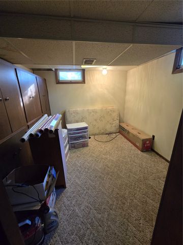 1639 Miami Drive NE, Cedar Rapids, IA 52402