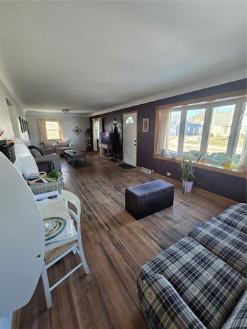 1639 Miami Drive NE, Cedar Rapids, IA 52402