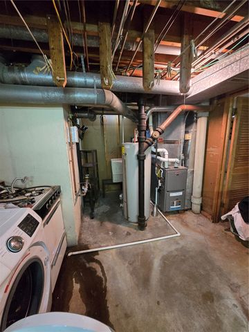 1639 Miami Drive NE, Cedar Rapids, IA 52402