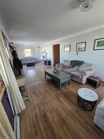 1639 Miami Drive NE, Cedar Rapids, IA 52402