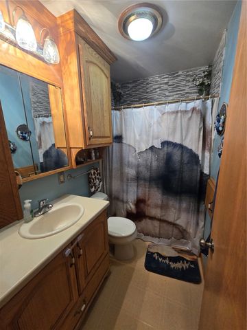 1639 Miami Drive NE, Cedar Rapids, IA 52402