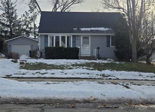 1639 Miami Drive NE, Cedar Rapids, IA 52402