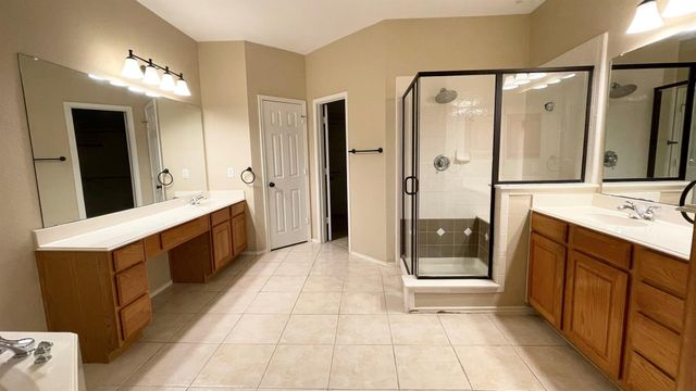 2712 Oakland Hills Drive, Plano, TX 75025