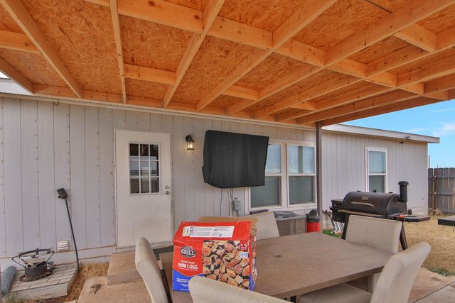 689 Farm To Market Road 179, Tahoka, TX 79373