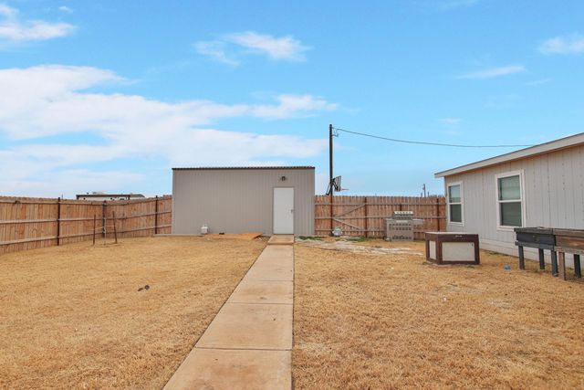 689 Farm To Market Road 179, Tahoka, TX 79373