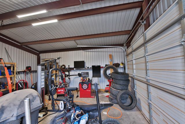 689 Farm To Market Road 179, Tahoka, TX 79373