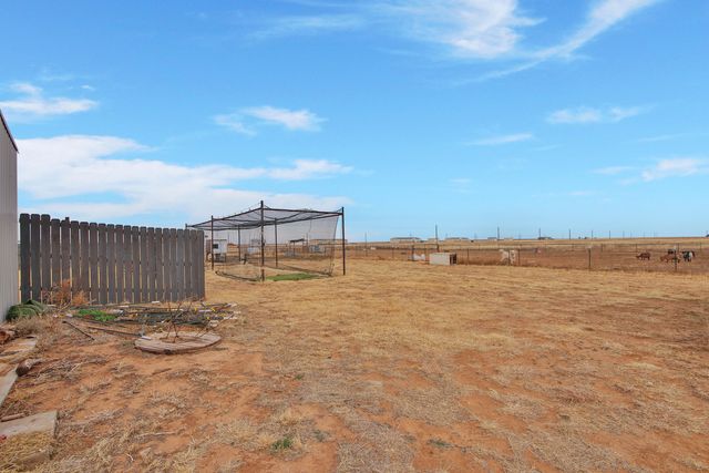 689 Farm To Market Road 179, Tahoka, TX 79373