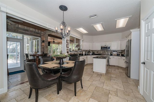 10408 RIVERBURN DRIVE, Tampa, FL 33647