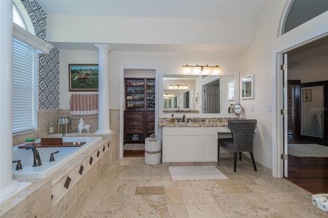 10408 RIVERBURN DRIVE, Tampa, FL 33647