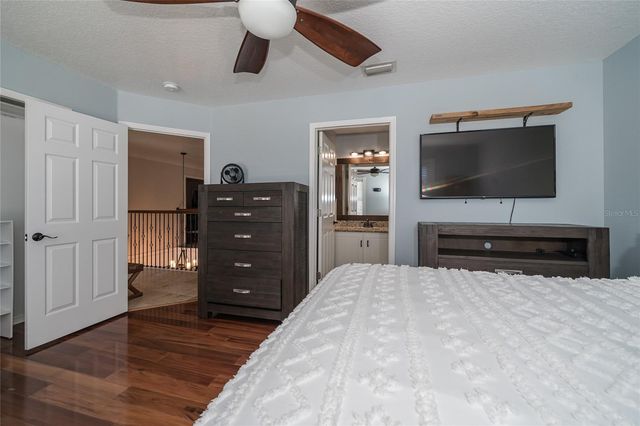 10408 RIVERBURN DRIVE, Tampa, FL 33647