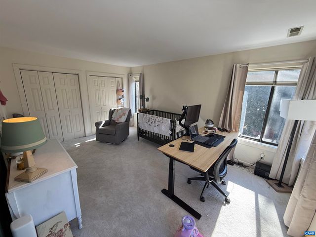 1241 CHATHAM RDG, Charlottesville, VA 22901