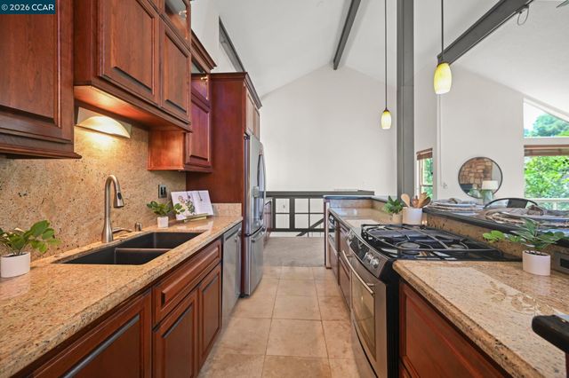 1418 Linton Place, Martinez, CA 94553