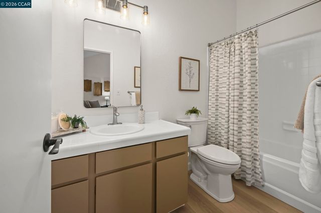 1418 Linton Place, Martinez, CA 94553