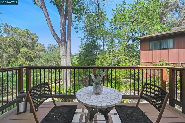 1418 Linton Place, Martinez, CA 94553