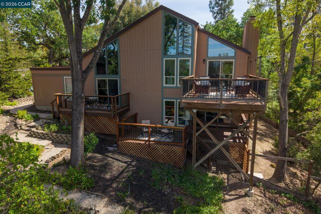 1418 Linton Place, Martinez, CA 94553