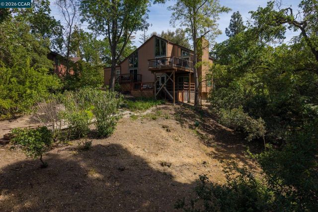 1418 Linton Place, Martinez, CA 94553