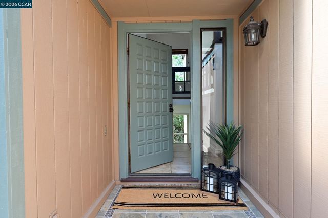 1418 Linton Place, Martinez, CA 94553