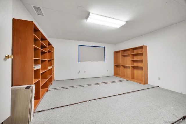 4560 Miami Way, San Diego, CA 92117