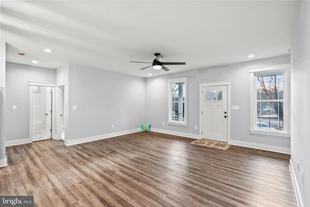 22 LAKE COUNTRY DR, Mineral, VA 23117