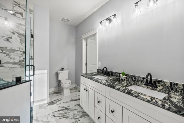 22 LAKE COUNTRY DR, Mineral, VA 23117