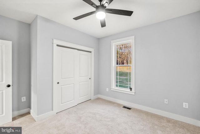 22 LAKE COUNTRY DR, Mineral, VA 23117