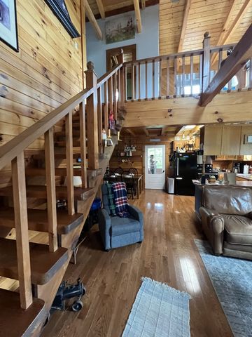 225 Bill Hunter Rd, Celina, TN 38551