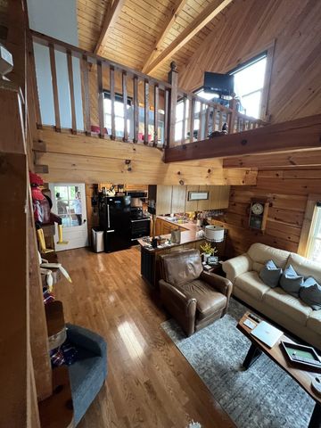 225 Bill Hunter Rd, Celina, TN 38551