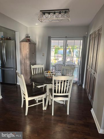 1655 JUNIOR DR, Vineland, NJ 08361