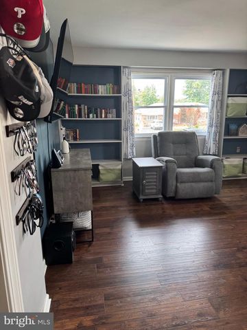1655 JUNIOR DR, Vineland, NJ 08360