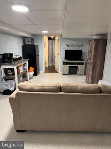 1655 JUNIOR DR, Vineland, NJ 08360