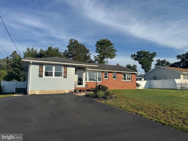1655 JUNIOR DR, Vineland, NJ 08361