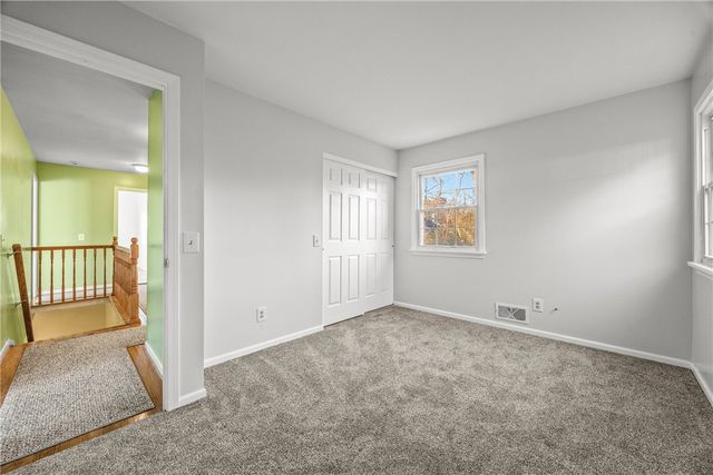 86 Shagbark, Perinton, NY 14450