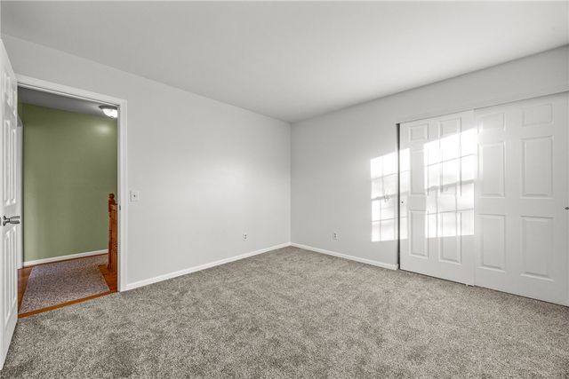 86 Shagbark, Perinton, NY 14450