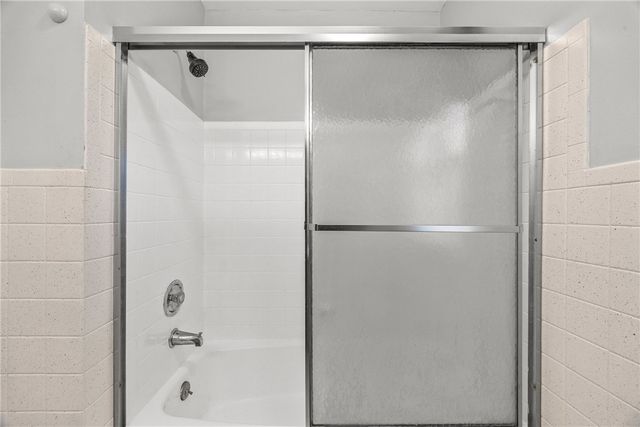 86 Shagbark, Perinton, NY 14450