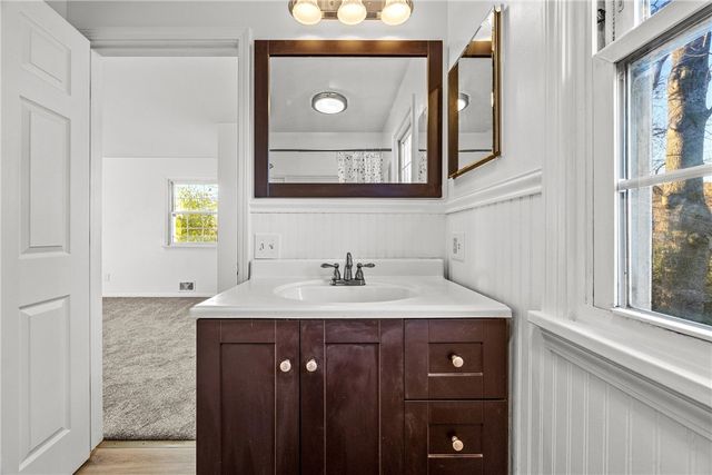 86 Shagbark, Perinton, NY 14450